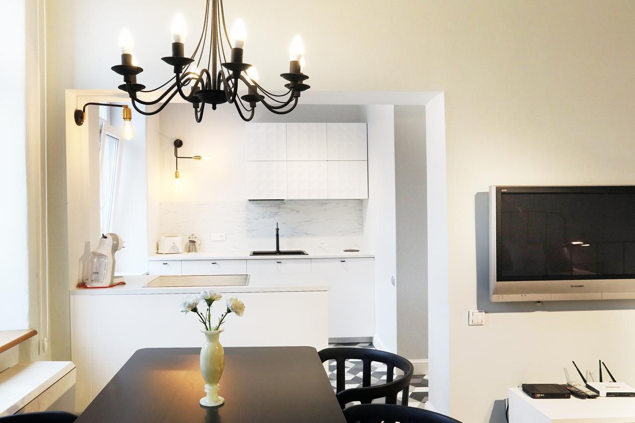 Faust Apartments In The Heart Of Kazimierz By Mint Apartment 크라쿠프 외부 사진